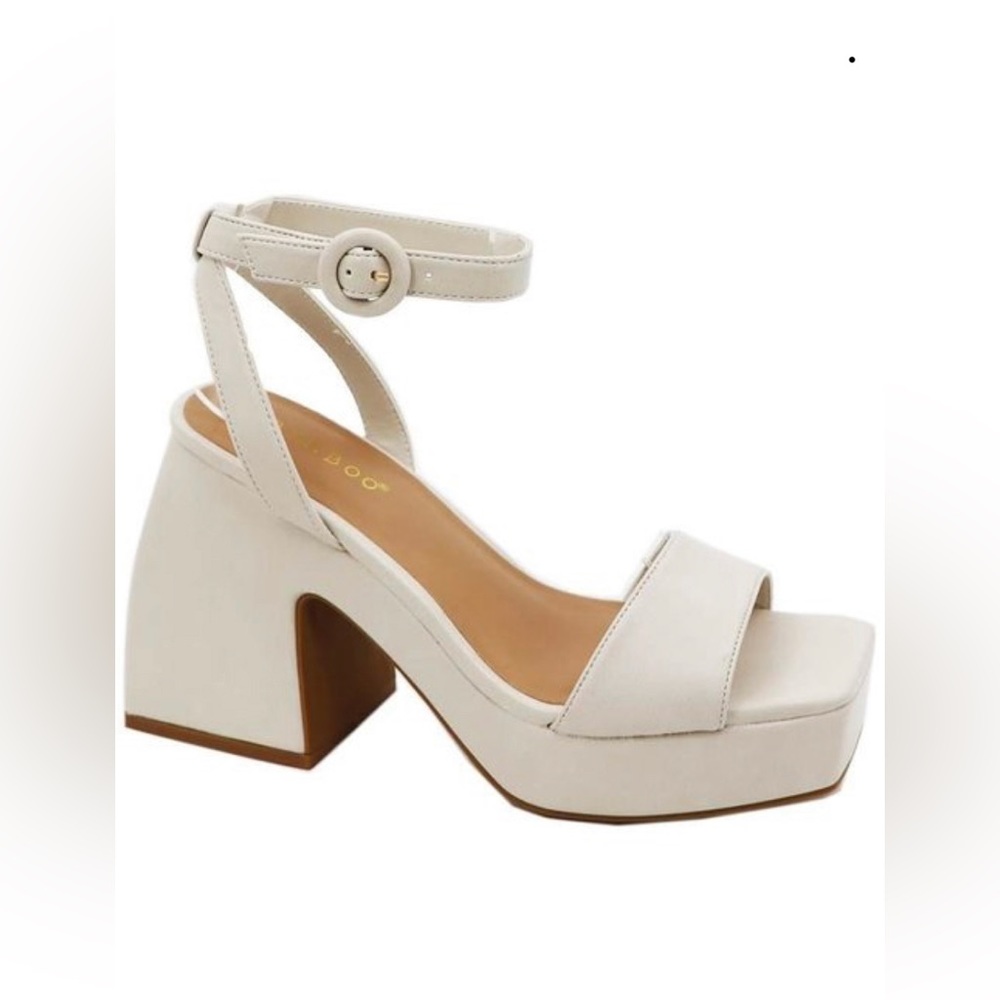 Elegant Cream Block Heel Sandals